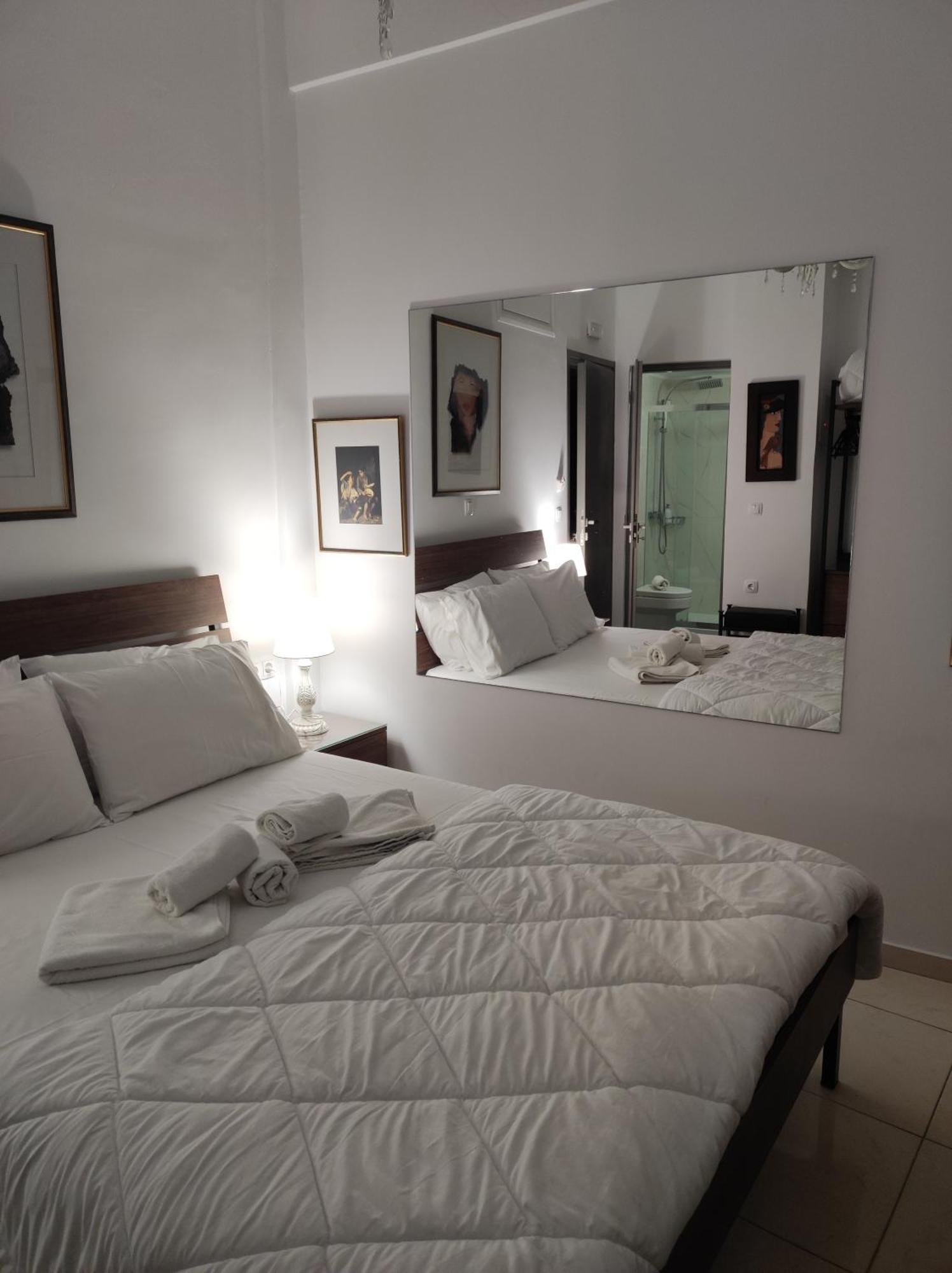 Konukevi Porto Chania 3*