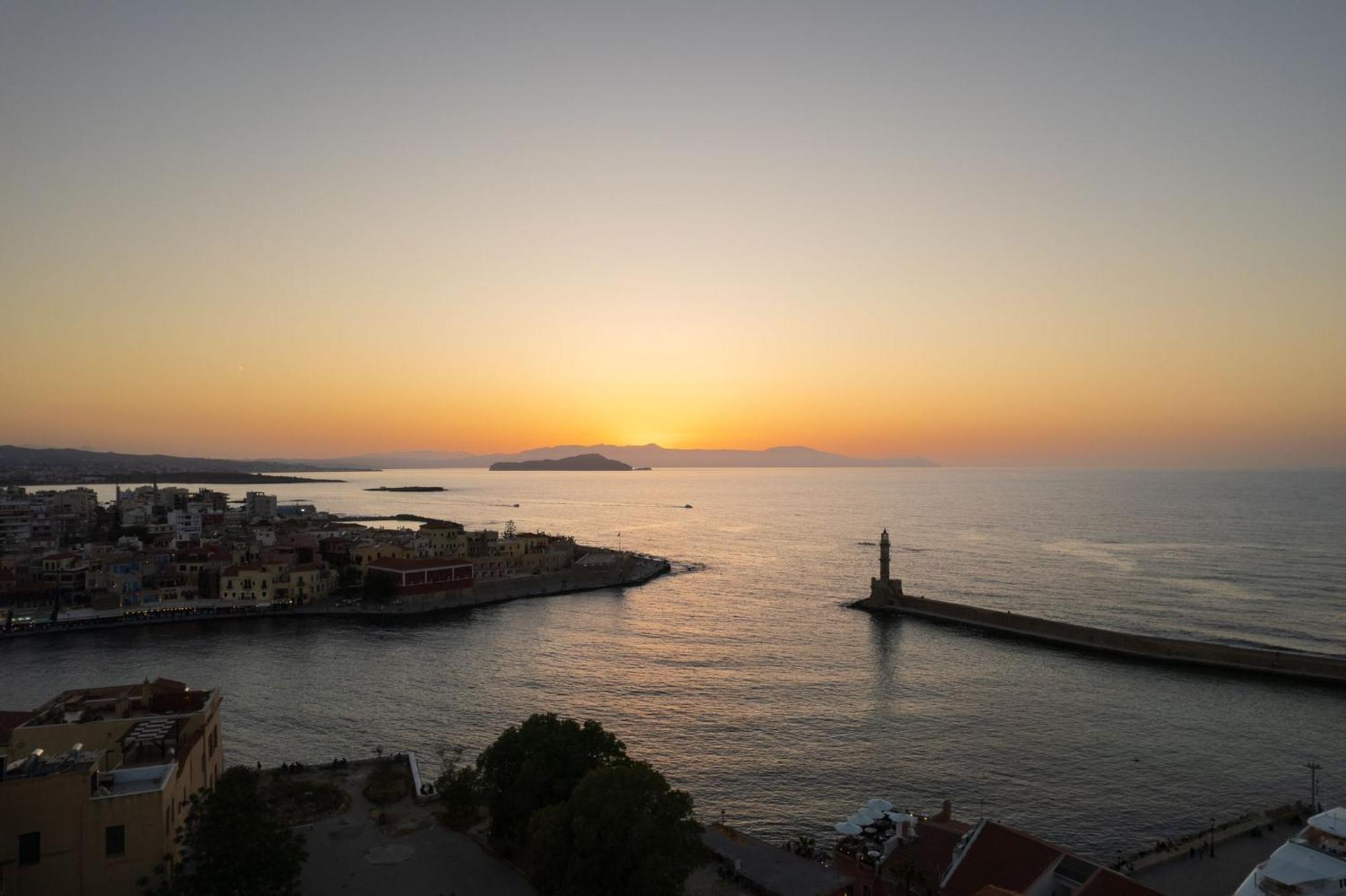 Konukevi Porto Chania Hanya